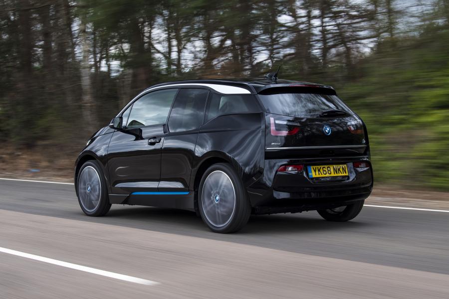 BMW i3 (I01) 2017 года  (UK) (фото 11 из 12)